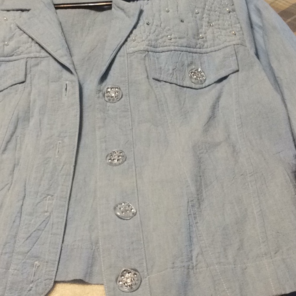 Classic summer jacket size small in chambray blue